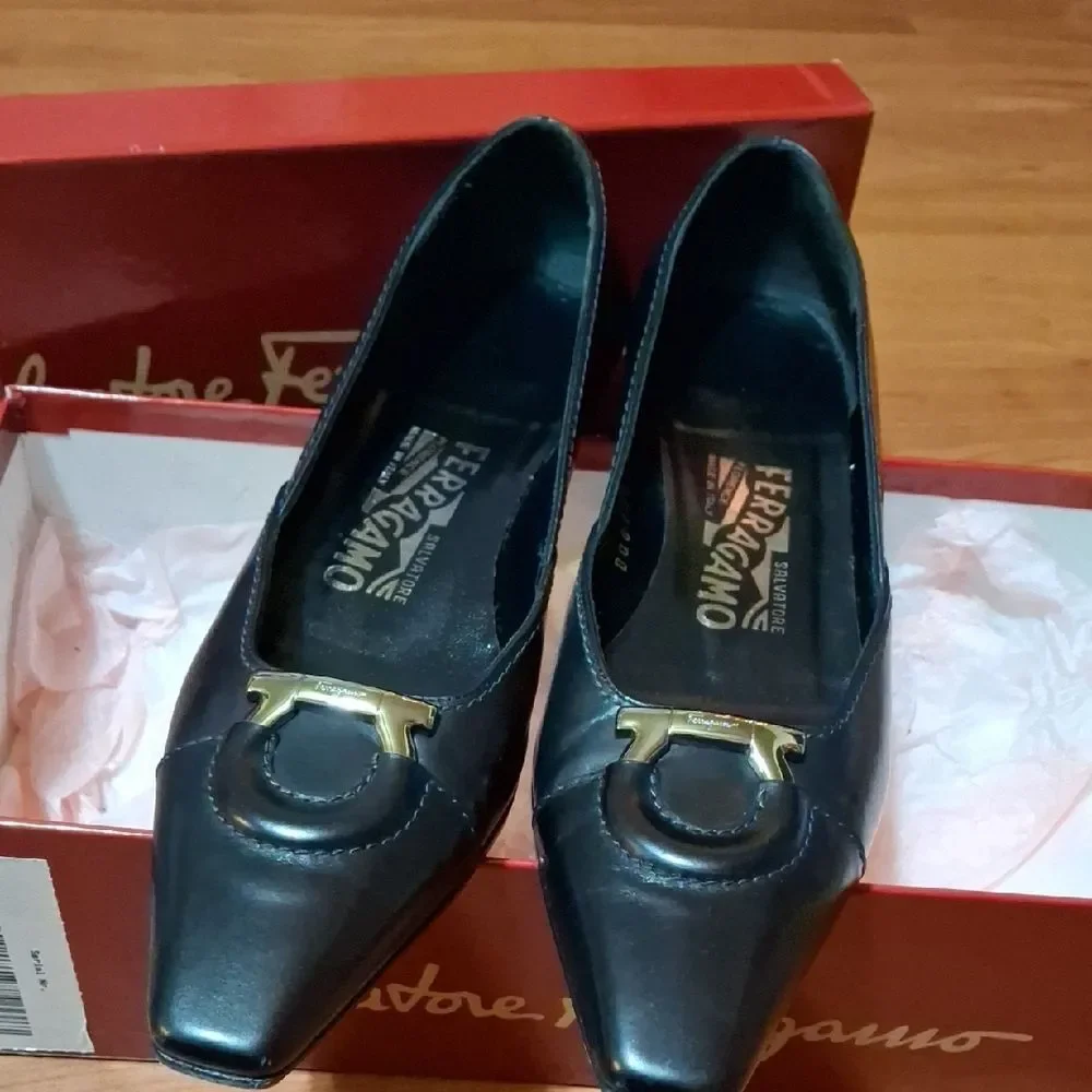 Salvatore Ferragamo Black Leather Heels with Gold Accent